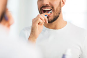 Brushing teeth for good oral hygiene